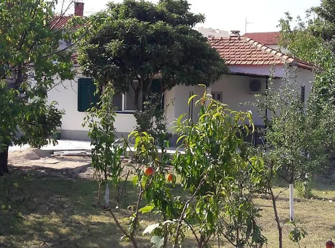 Будинок відпочинку Smokvica *